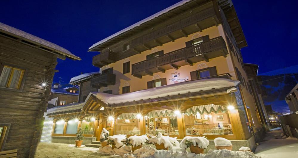 Albergo Alpenrose Livigno Eksteriør billede